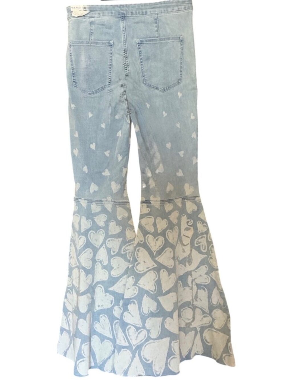 Free People Just Float On Queen of Hearts Flare Jeans Sky Size 29 New With Tags - Picture 4 of 16